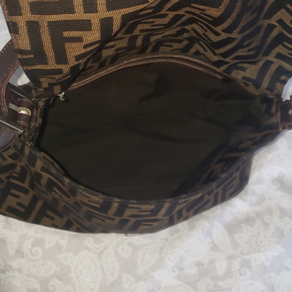 Fendi Zucca Mama Baguette Tabacco - Picture 5 of 15